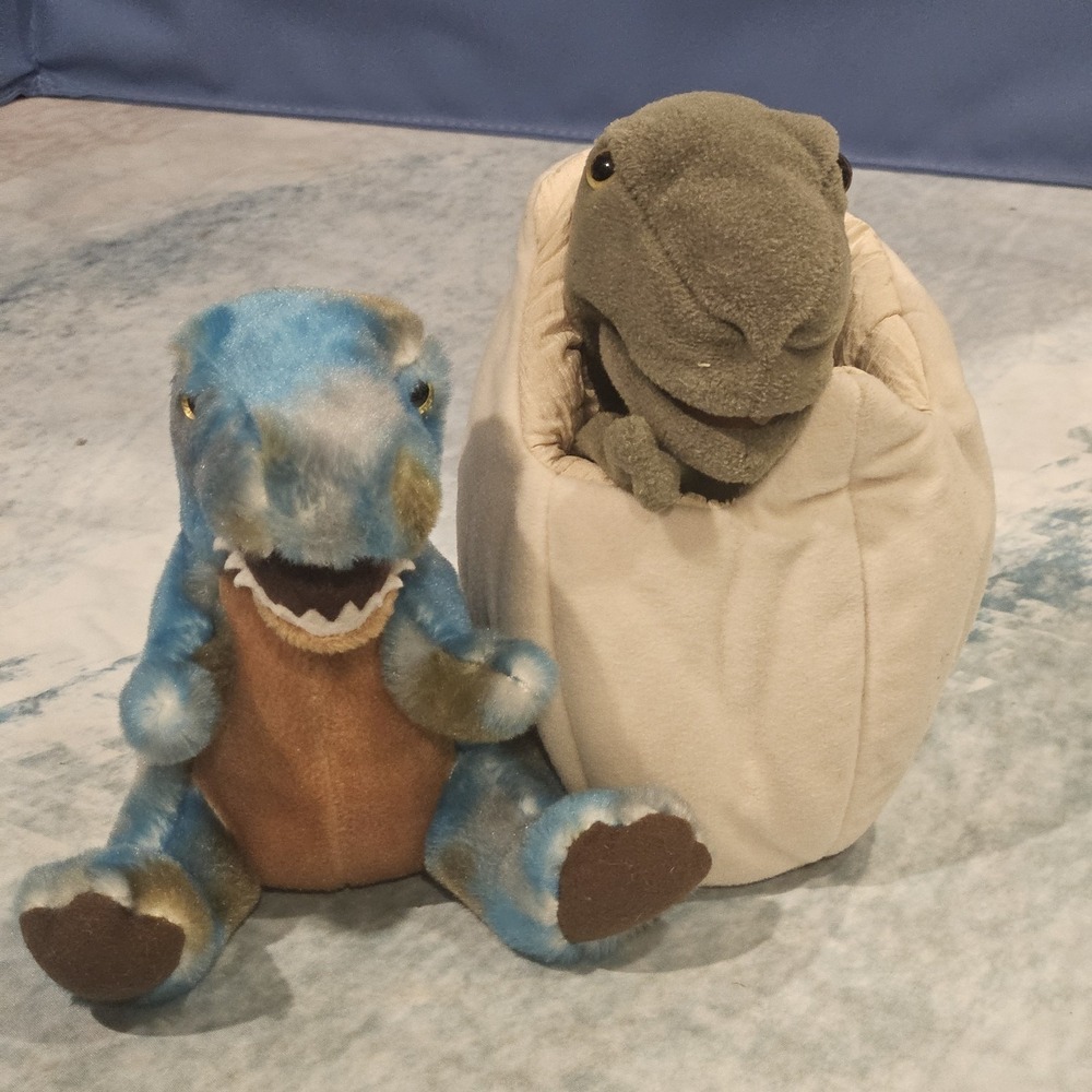 Folkmannis Hatching Dinosaur Egg Puppet & Aurora T Rex‎ Plush Dino Bundle
